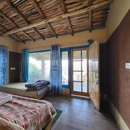Zenoaks Homestay อัลโมรา ภายนอก รูปภาพ
