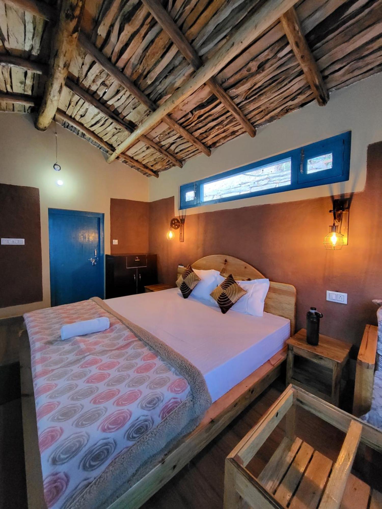 Zenoaks Homestay อัลโมรา ภายนอก รูปภาพ