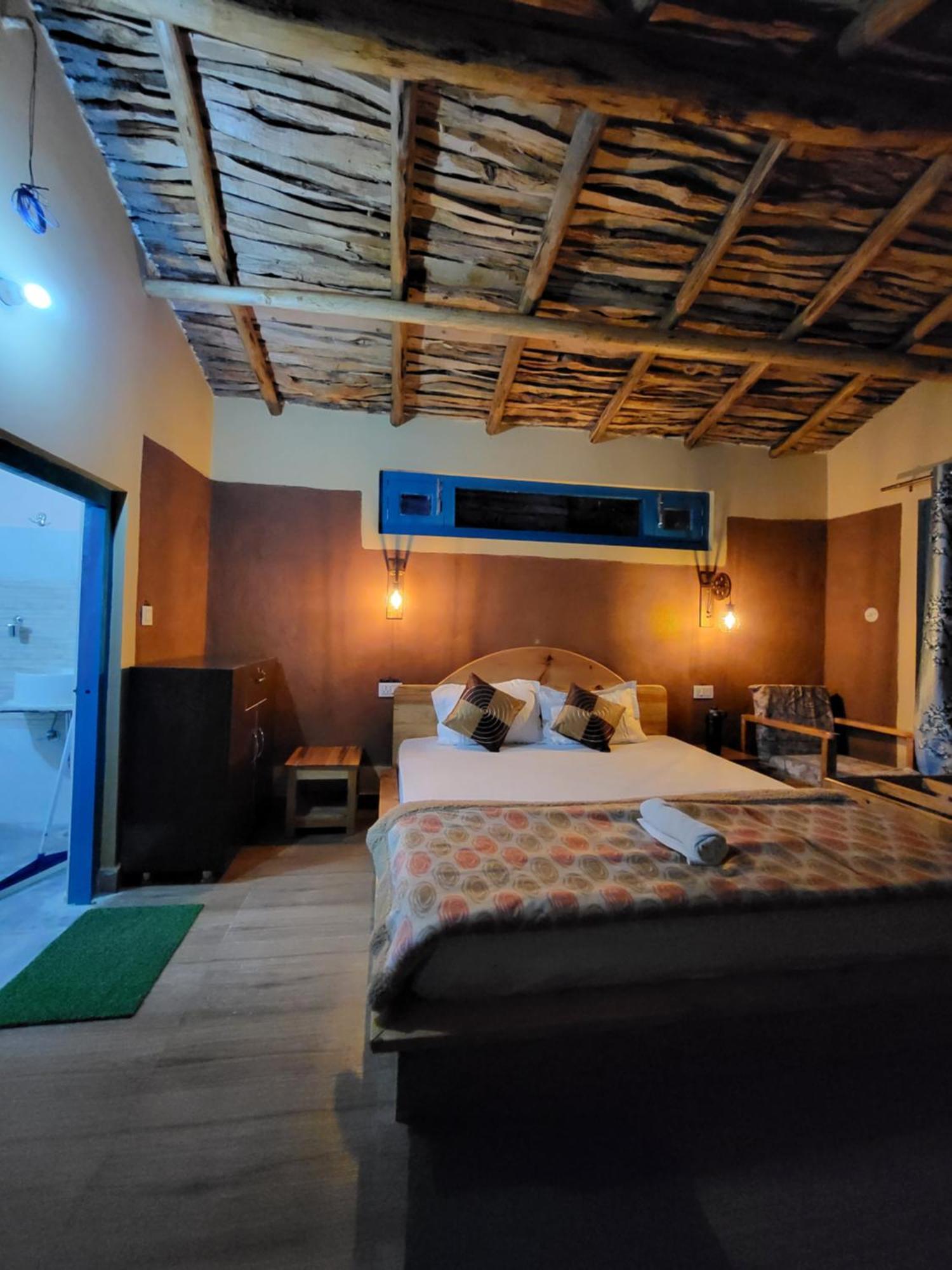 Zenoaks Homestay อัลโมรา ภายนอก รูปภาพ
