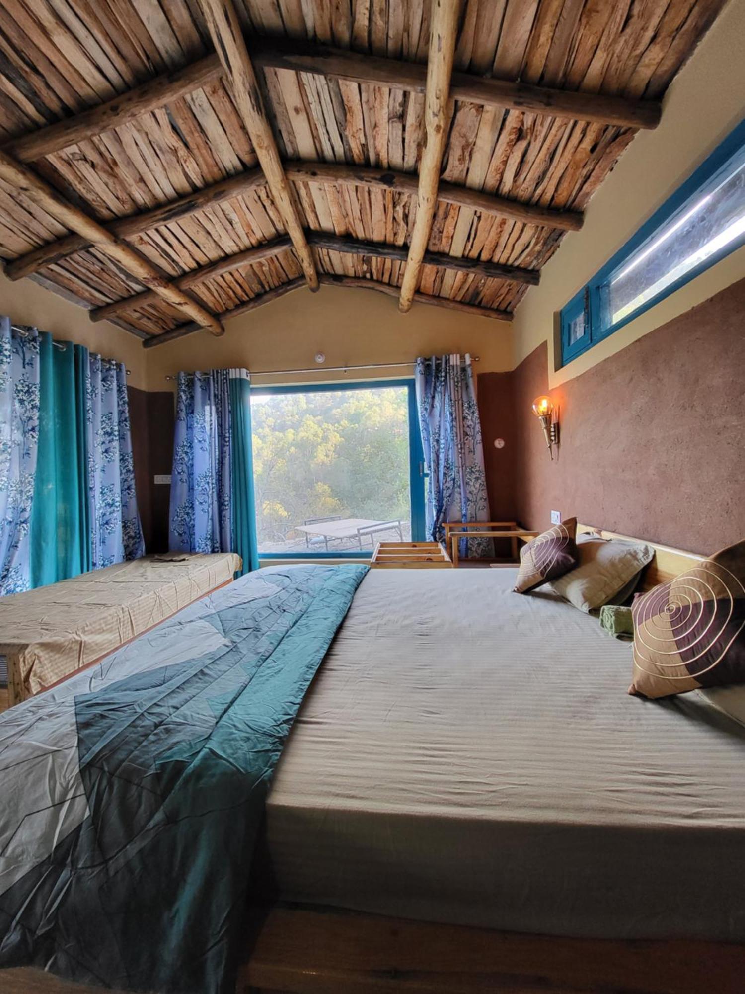 Zenoaks Homestay อัลโมรา ภายนอก รูปภาพ