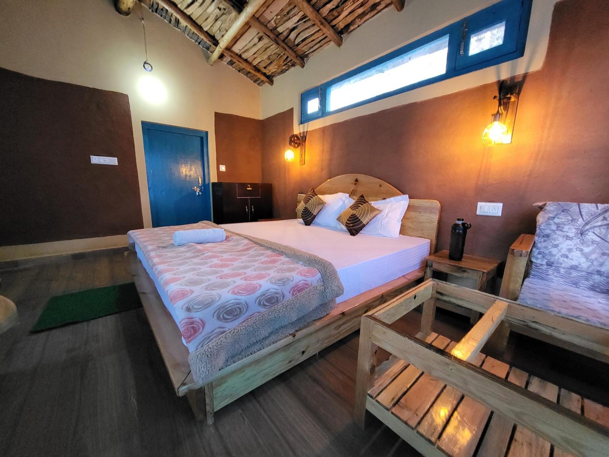 Zenoaks Homestay อัลโมรา ภายนอก รูปภาพ
