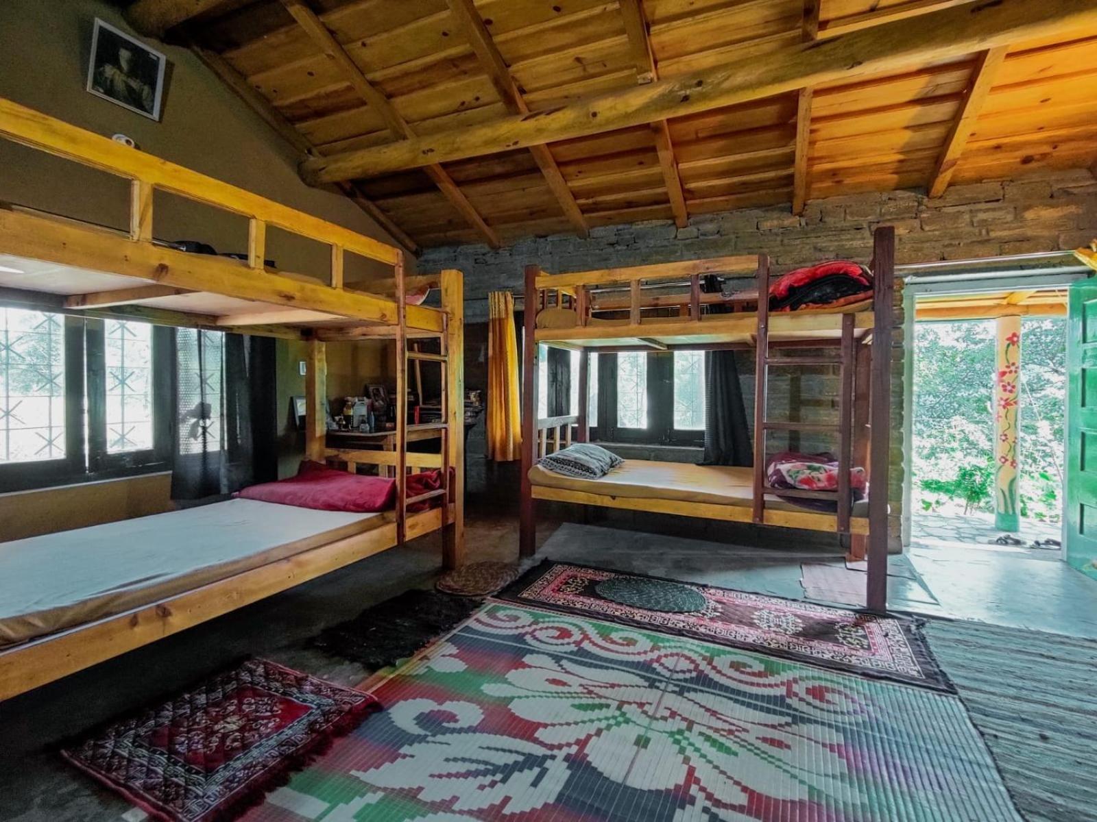Zenoaks Homestay อัลโมรา ห้อง รูปภาพ